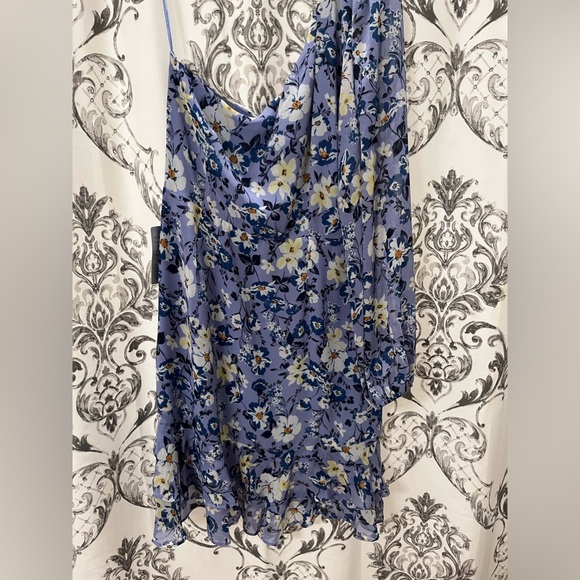 Astr dress - Picture 7 of 7